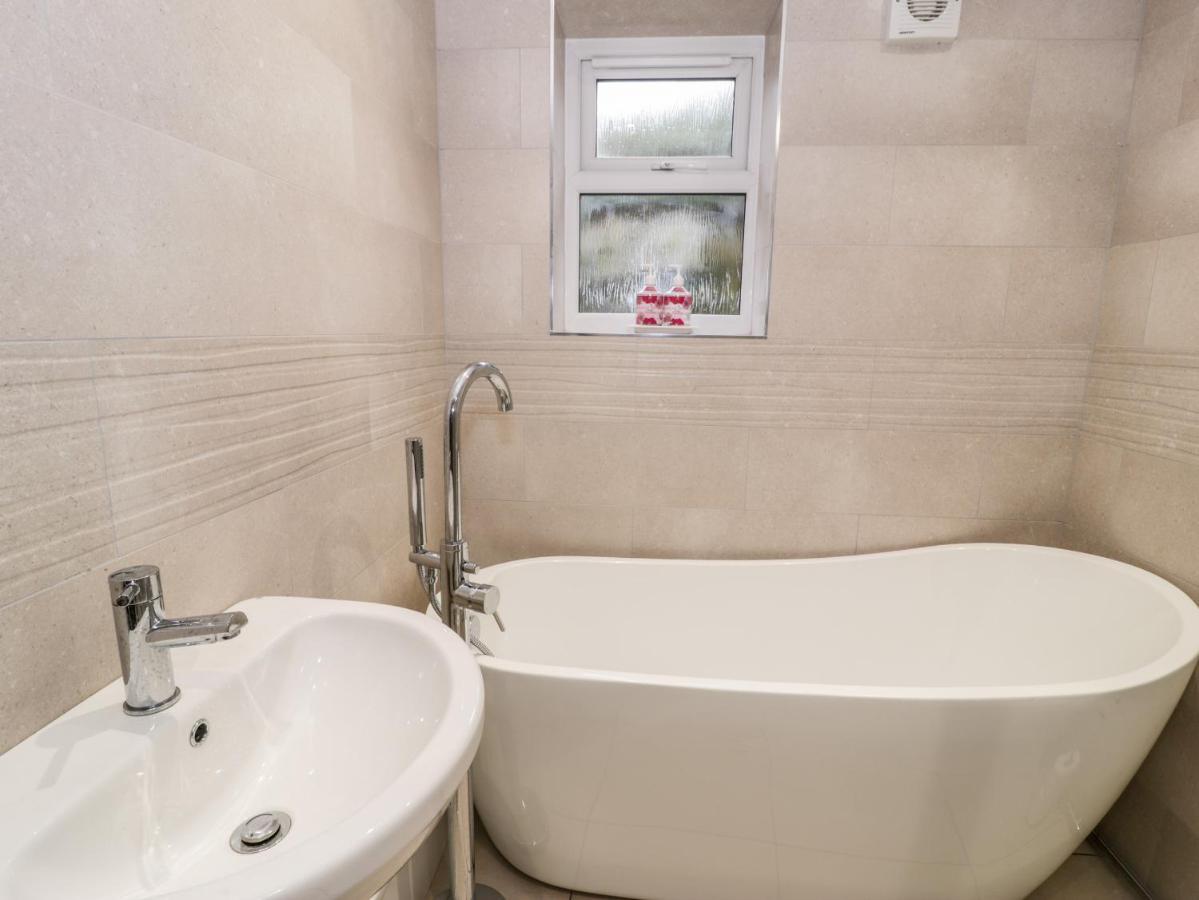 Villa Ty'N Lon Bach Caernarfon Esterno foto